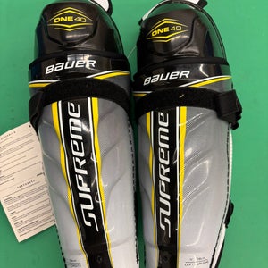 Junior Bauer Supreme One40 Shin Pads 11" (New)