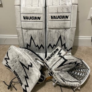 Used 30"+2 Vaughn Velocity V9 Hockey Goalie Full Set Pro Stock