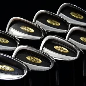 TITLEIST 822 IRON SET 3-9 PW SHAFT: STIFF LENGTH: (5) 38.5 IN RH