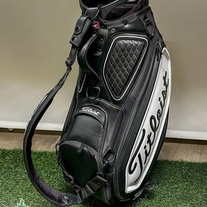 Used Titleist Tour Staff Golf Bag Black 6-way 9 Pockets No Rainhood