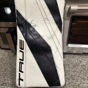 Used True L20.2 Goalie Blocker