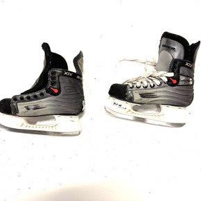 Used Bauer XIV Intermediate Hockey Skate Intermediate 4.0 11860-C000292949