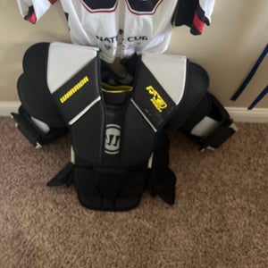 Small 2023 Warrior Ritual X3E Goalie Chest Protector  (New)