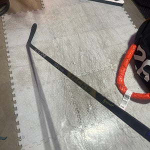 PWHL Pro Stock AS3 Pro Hockey Stick P28