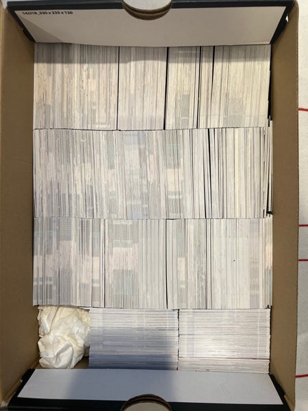LOT OF HOCKEY CARDS WITH EXOTIC MYSTERY CARD.