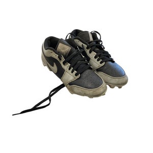 Used Nike Adult FB Cleats Grey Senior 8 11884-S000047610