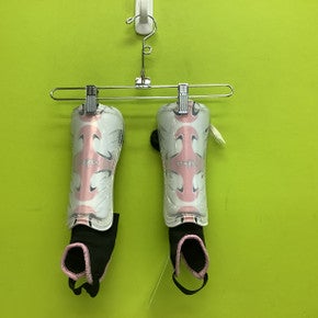 Used Soccer Shin Guards Junior White MD 11686-S000044202
