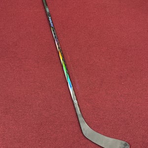 Bauer Agent Pro Stock P28 95 Flex Pro Stock Left Hand Stick Item#LH007