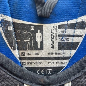Large Junior Reebok xtk Shoulder Pads (Used)