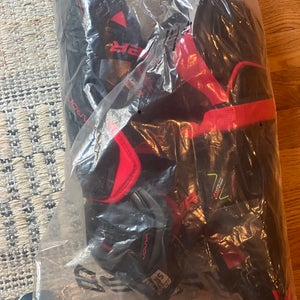 Bauer Hockey shin pads