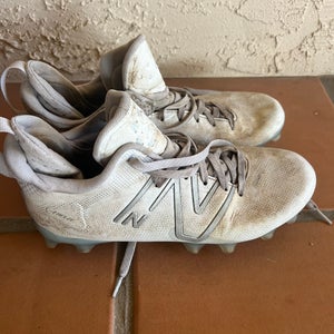 Men's Size M 9.5 (W 10.5) Adult New Balance Freeze 4.0 (Used)