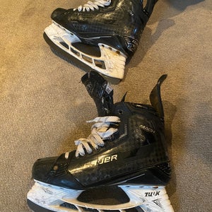 Bauer Supreme Mach Hockey Skates  10 (Used)
