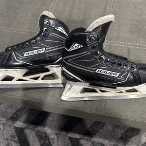 Bauer Supreme S170 Hockey Goalie Skates Regular Width Size 4 (Used)