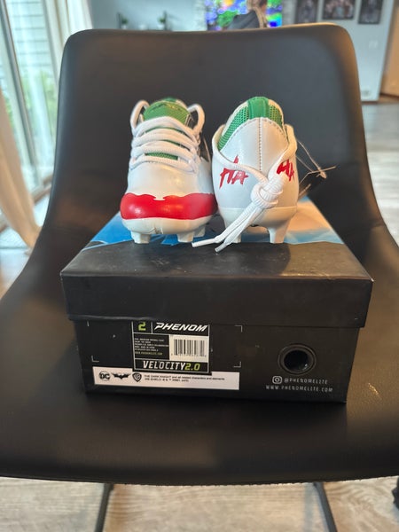 Unisex    Low Top Molded Cleats (New)