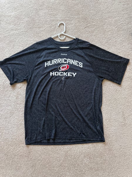 Carolina Hurricanes XL Reebok Speedwick Shirt