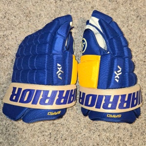 Senior Warrior 14" Brandon Saad St. Louis Blues Heritage