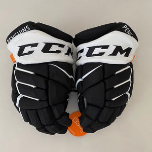 New Pro Stock CCM JetSpeed Pro Hockey Gloves Black/White 13” | Pittsburgh Penguins