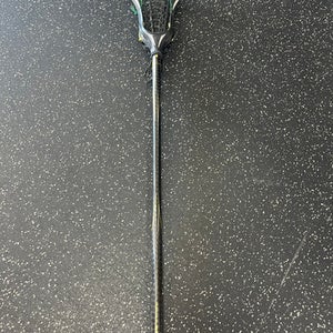 Used Under Armour UNDENIABLE Wmn Atk/Mid Complete Stick Black 11849-S000028944