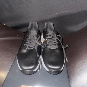 Men's Size M 9.5 (W 10.5) Adidas Golf Shoes (New)