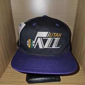 NEW Vintage Utah Jazz NBA Sports 1990s Plain Logo Twill Hat NWT Cap Vtg Snapback
