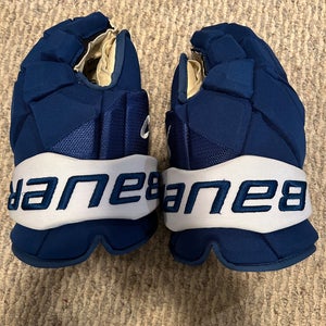 Cale Makar Game Used Bauer Vapor Hyperlite Gloves 14" Pro Stock (Used)
