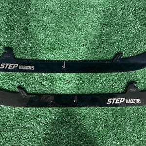 Barely Used Step STProXS Blacksteel Size 247 Runners