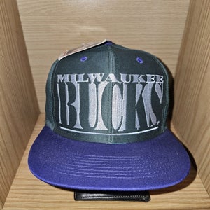 NEW Vintage Milwaukee Bucks Logo 7 NBA Sports Twill Spellout Hat Cap Snapback
