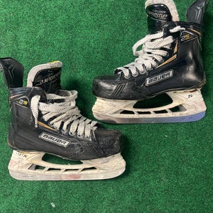 Senior Bauer Supreme 2S Hockey Skates (Regular)| Size: 8 (Used)