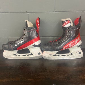 CCM JetSpeed FT4 Pro Hockey Skates 9 (Used)