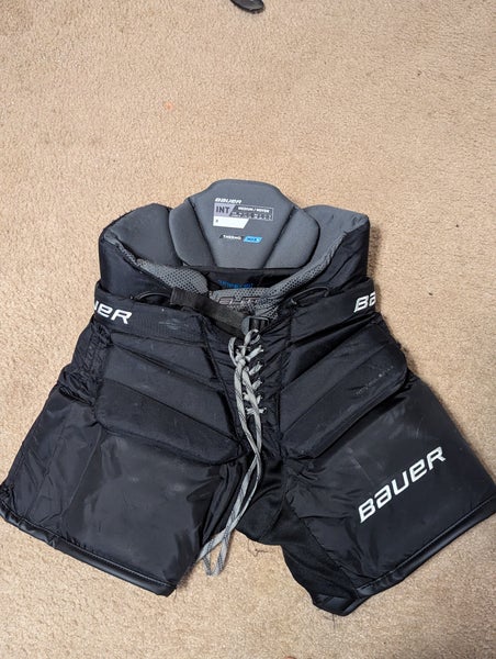 Intermediate Medium Bauer Elite Hockey Goalie Pants (Used)