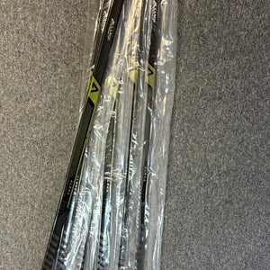 Senior Warrior Covert QRE10 Left Hand Hockey Stick P92 Pro Stock (New)