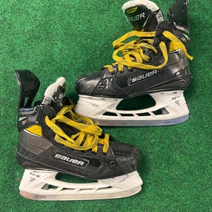 Junior Bauer Supreme 3S Pro Hockey Skates (Regular) | Size 3.5 (Used)