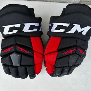 CCM HGTKPP Tacks Pro Stock 14" Hockey Gloves Blackhawks 53060
