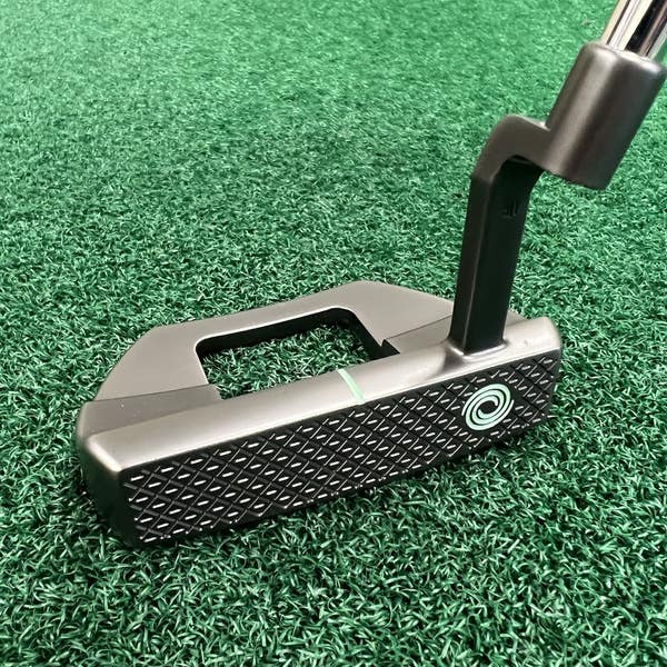 オデッセイ TOULON DESIGN SEATTLE STROKE LAB Odyssey Toulon Design Seattle - Golf Monthly Editors Choice