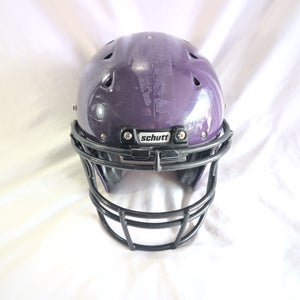 Large Youth Schutt Youth Recruit hybrid Helmet (Used)