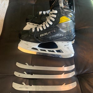 Bauer Supreme 3S Pro Hockey Skates  6 - Fit 2 (Used) With Extra Runners