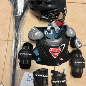 Youth small lacrosse equipment set up! Full set. Meets NOCSAE standards