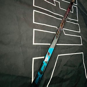 Senior CCM Vizion Left Hand Hockey Stick P29+1/4 (New)