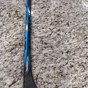 Senior Bauer Nexus E5 Pro Right Handed Hockey Stick P92 (Used)