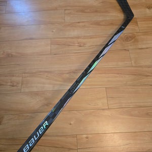 Bauer Proto R: Left 70 Flex Kucherov Curve