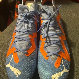 Blue Unisex Size M 10.0 (W 11.0) Puma Future Turf Cleats Cleats (Used)