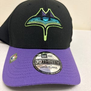 Black Large/Extra Large Adult Unisex New Era Hat (New)