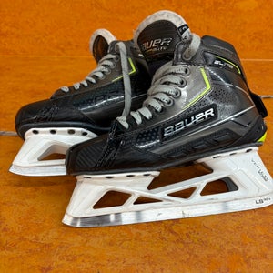 Bauer Elite Hockey Goalie Skates Wide Width 6 (Used)