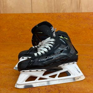 Bauer Elite Hockey Goalie Skates 7 (Used)