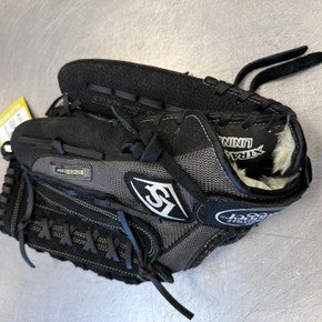 Used Louisville Slugger GENESIS BB/SB Glove RH Throw Black 13" 11339-S000191009