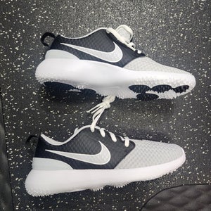 Used Nike Jr Golf Shoes Black And White Junior 04 11849-S000028409