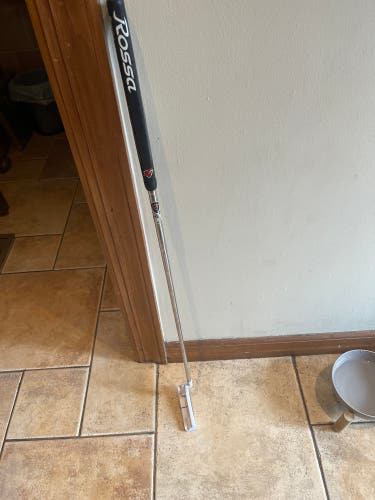 TaylorMade Blade Rossa Right Handed Putter Junior 35" (Used)