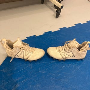 New balance freeze cleats