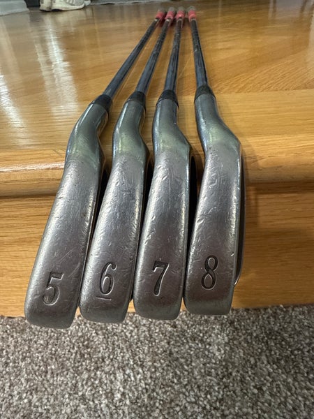 Men's Titleist 775 CB Forged Right Handed Iron Set Regular Flex 4 Pieces Steel Shaft (Used)