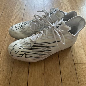 Used New Balance Burn X3 cleats Size 9 Men’s